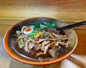 草屯牛肉麵